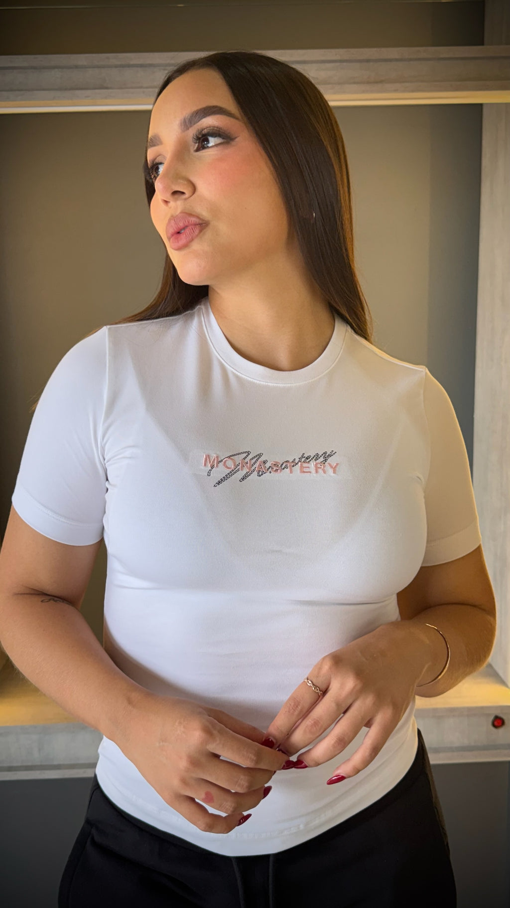 CAMISETA MONASTERY DOMINICA BLANCO