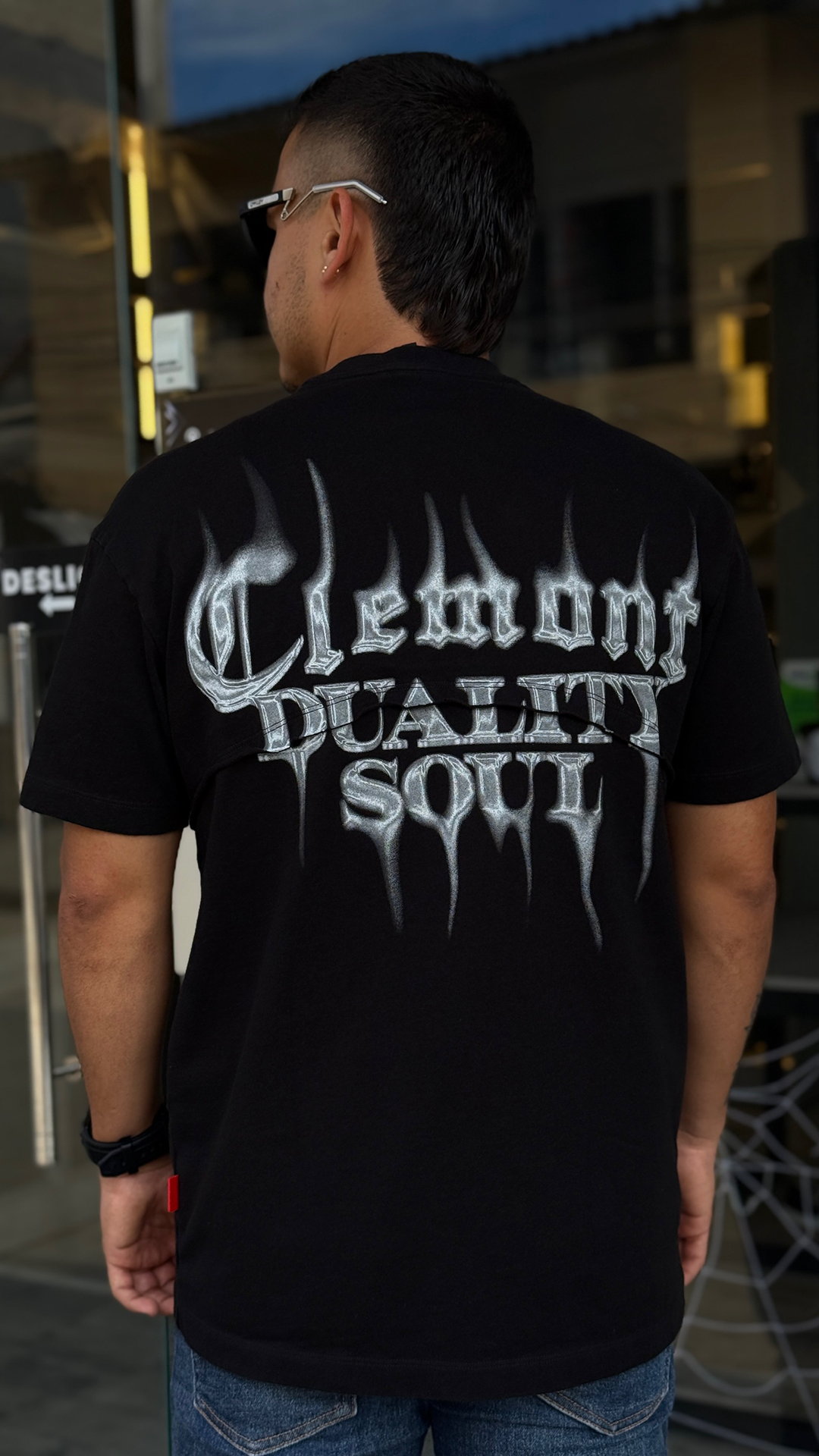 Camiseta Clemont Mortale Negra