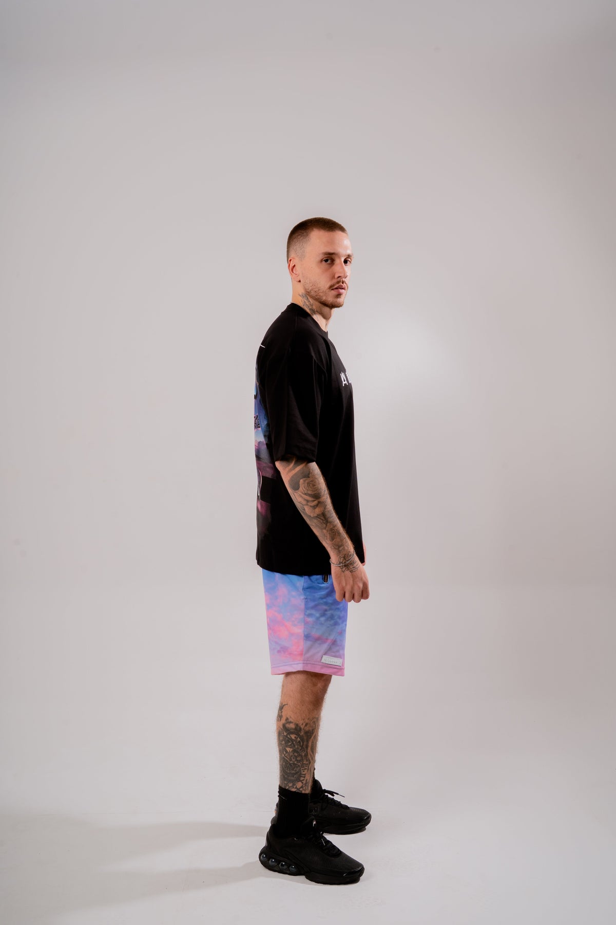 TIMELESS 2000S OVERSIZED T-SHIRT