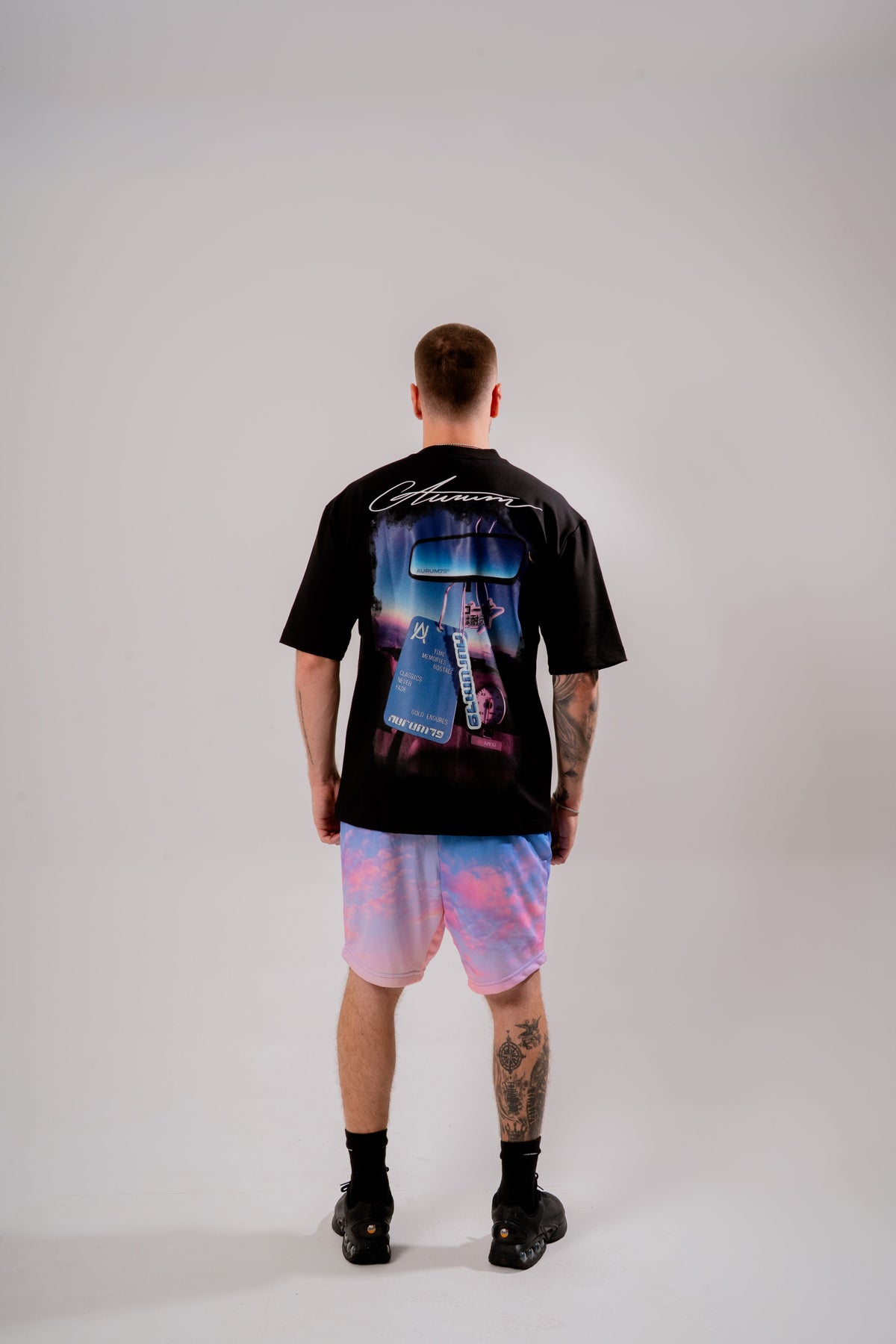 TIMELESS 2000S OVERSIZED T-SHIRT
