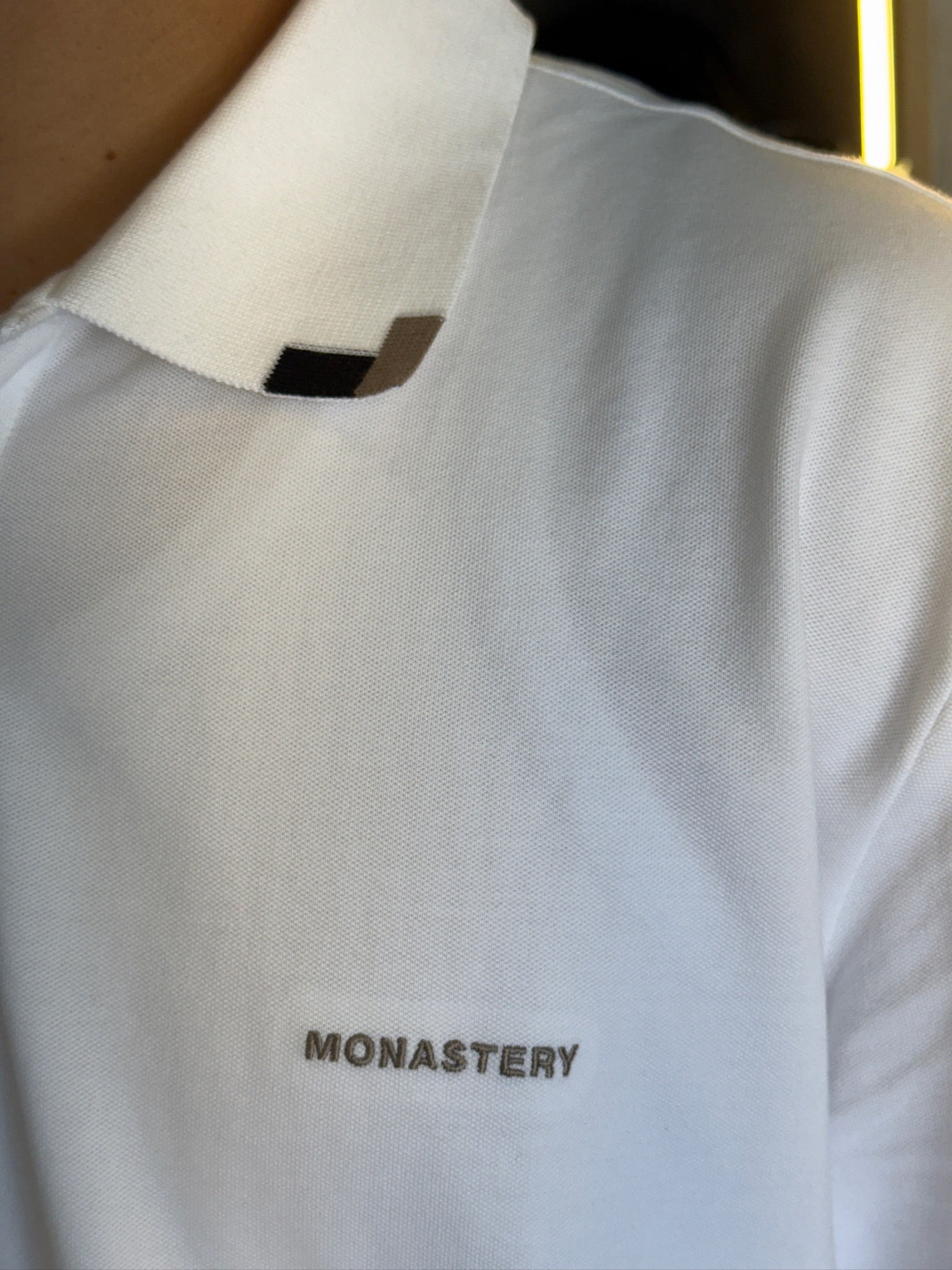 CAMISETA MONASTERY POLO SARDEN BLANCA