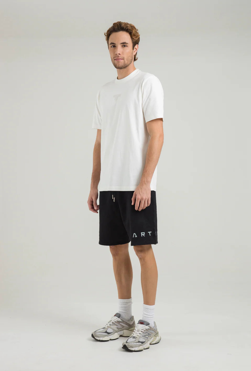 SHORTH IONIC ARTDIST BLACK