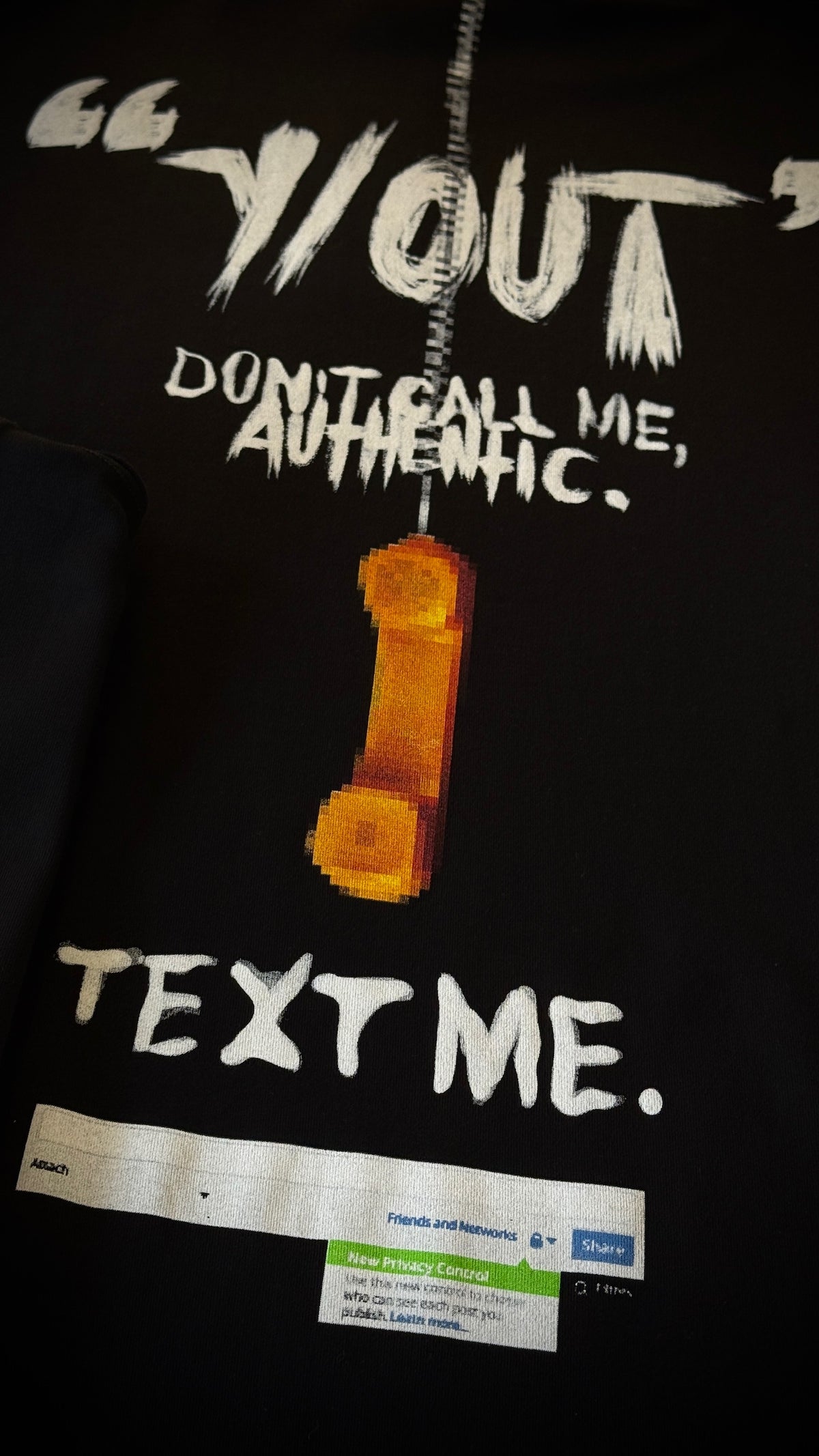 CAMISETA Y/OUT  TEXT ME T-SHIRT