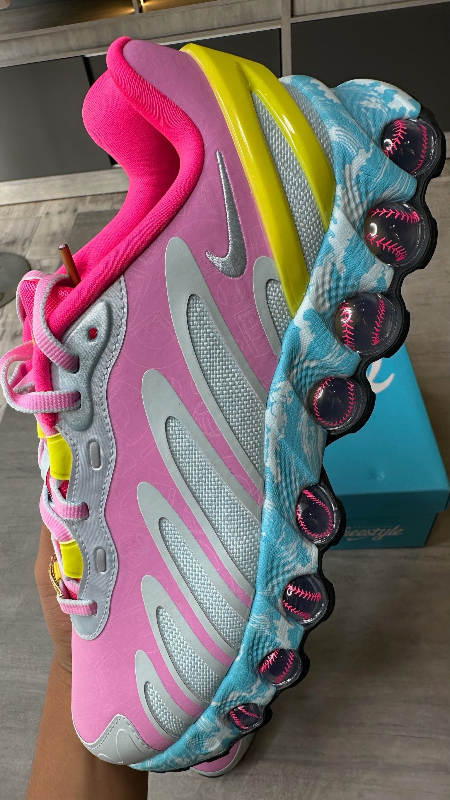 Air Max Dn8 x Doernbecher Freestyle "Reagan"