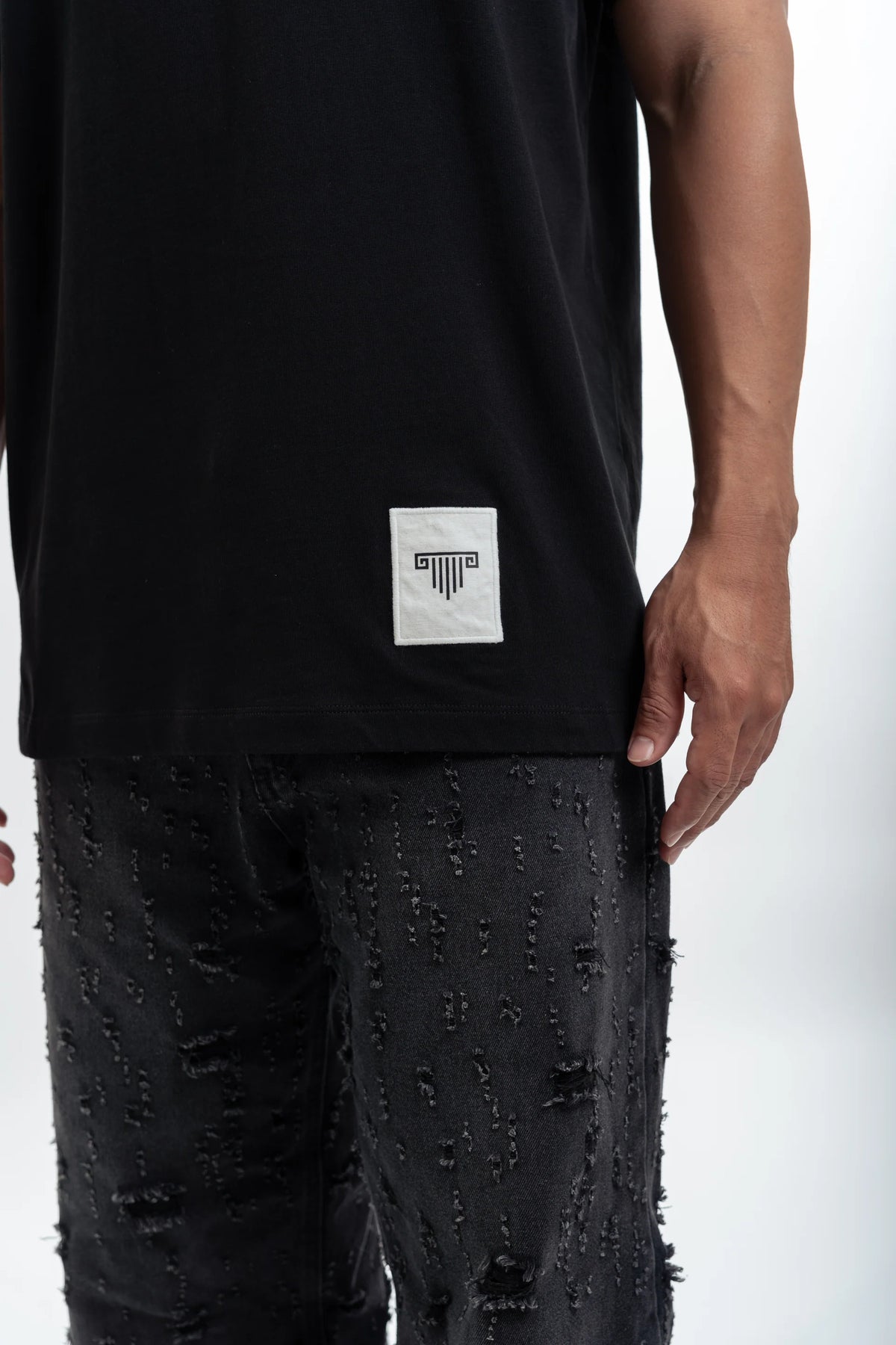 CAMISETA ECHO SAND ARTDIST NEGRO