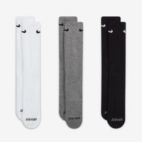 Nike Everyday Plus Cushioned