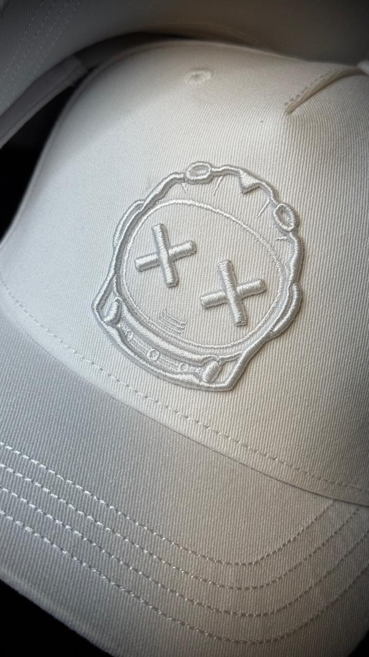 GORRA MONASTERY KUSHAN WHITE