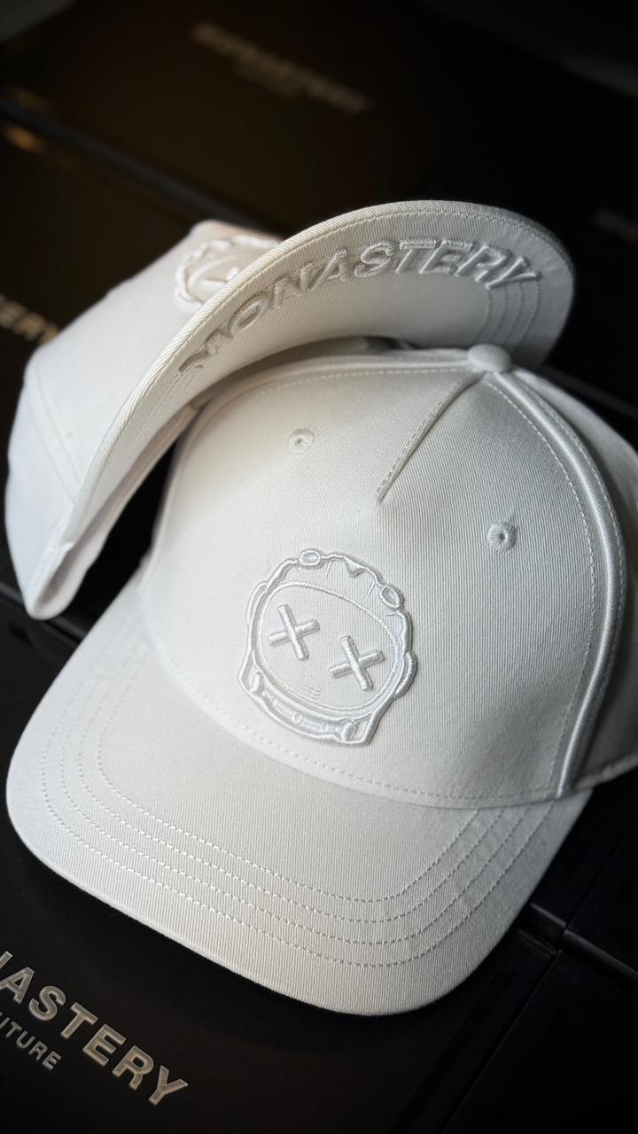 GORRA MONASTERY KUSHAN WHITE
