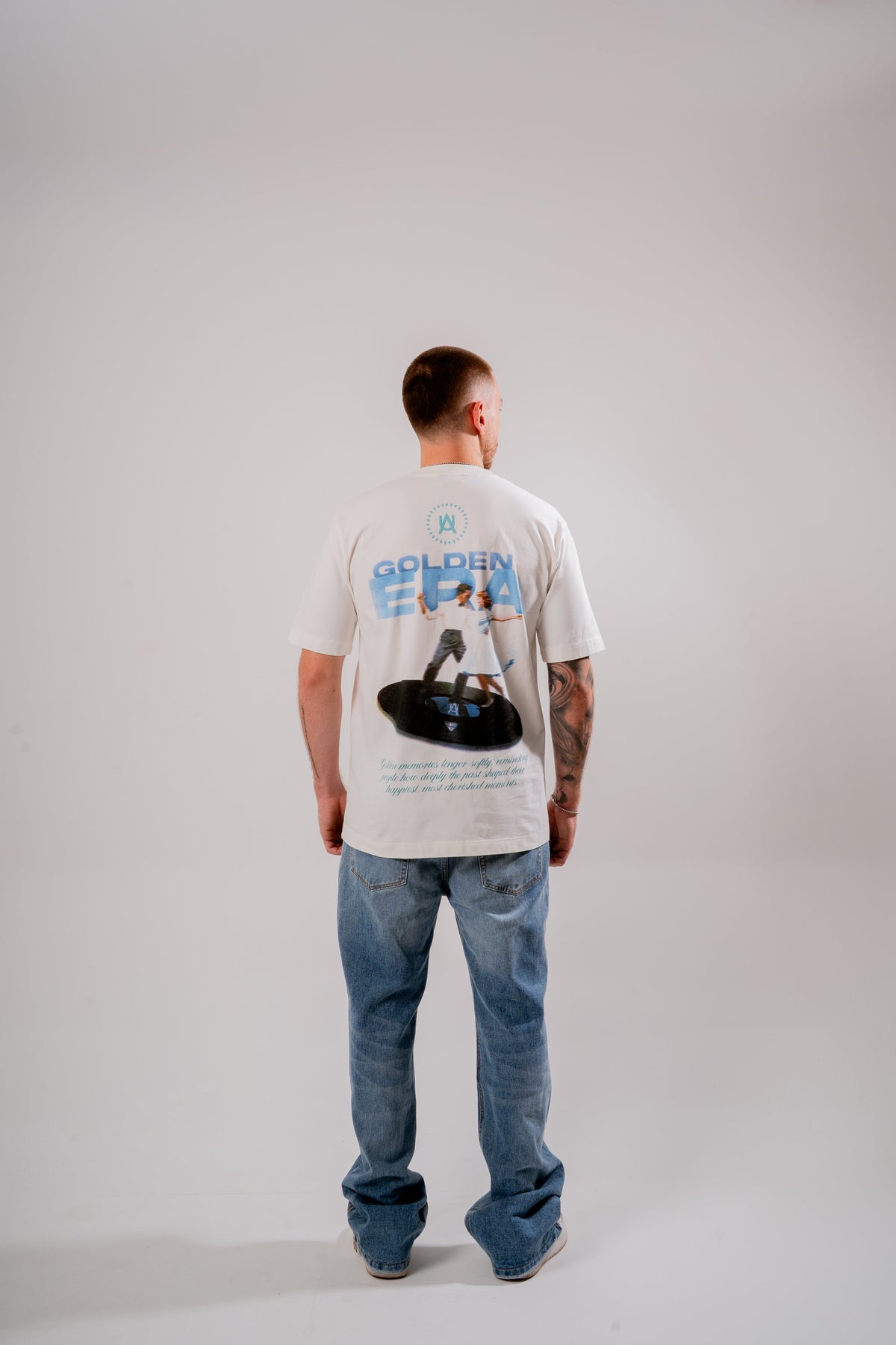 TIMELESS GOLDEN ERA SEMI OVERSIZED T-SHIRT