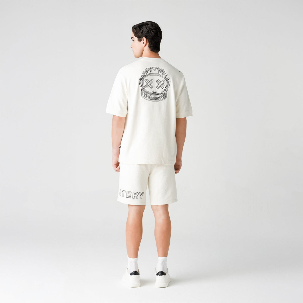 LEGATUS T-SHIRT OVERSIZED MEN EGRET