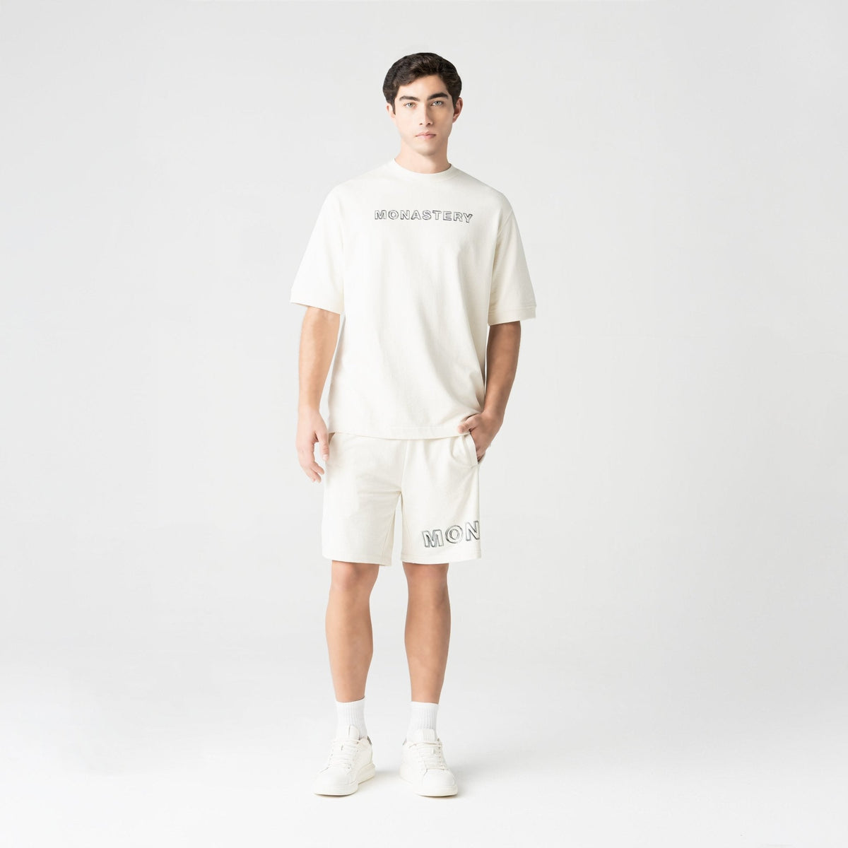 LEGATUS T-SHIRT OVERSIZED MEN EGRET