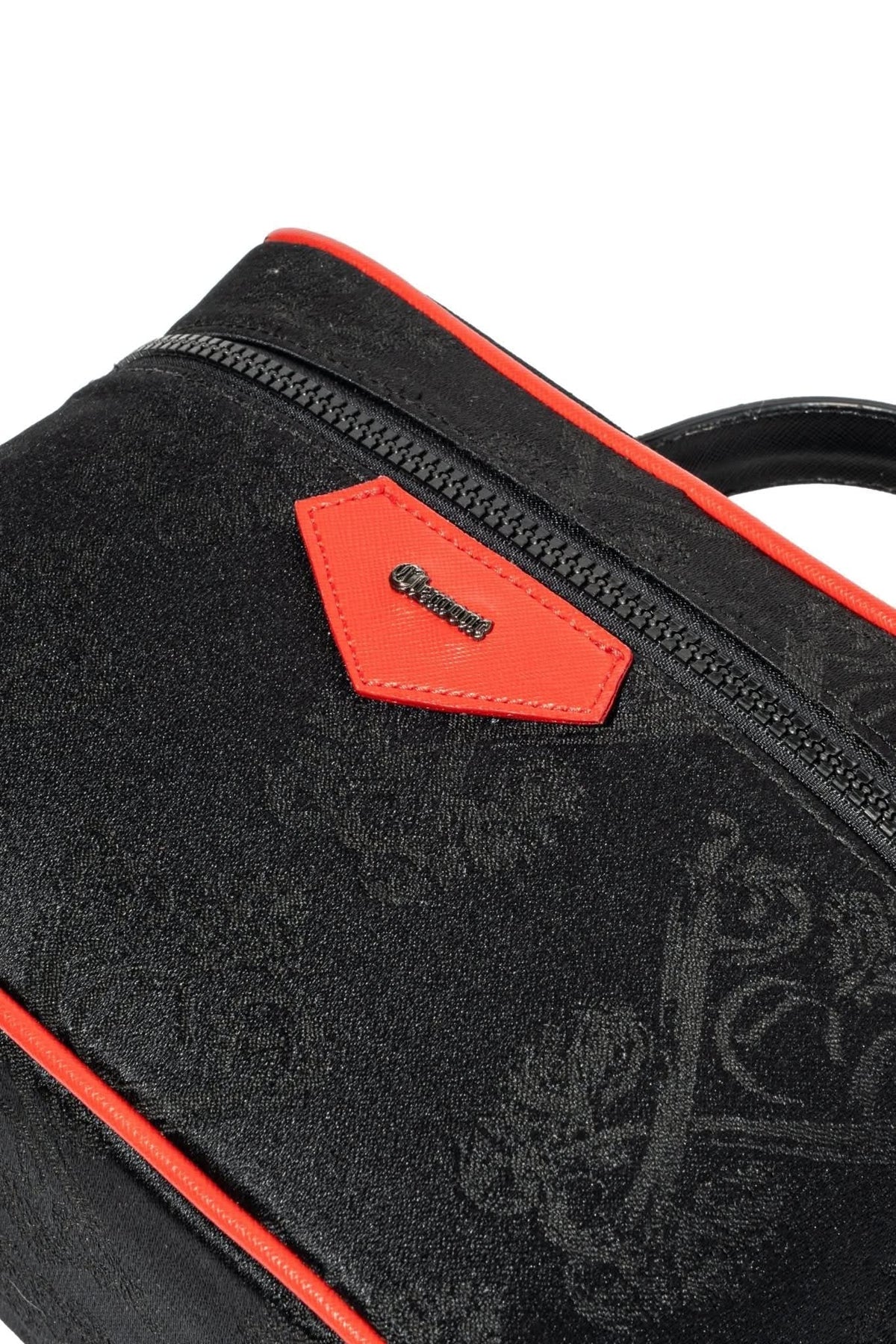 NECESER ACCESORIO VICENDA NEGRO CLEMONT - CLEMONT.CO S.A.S.