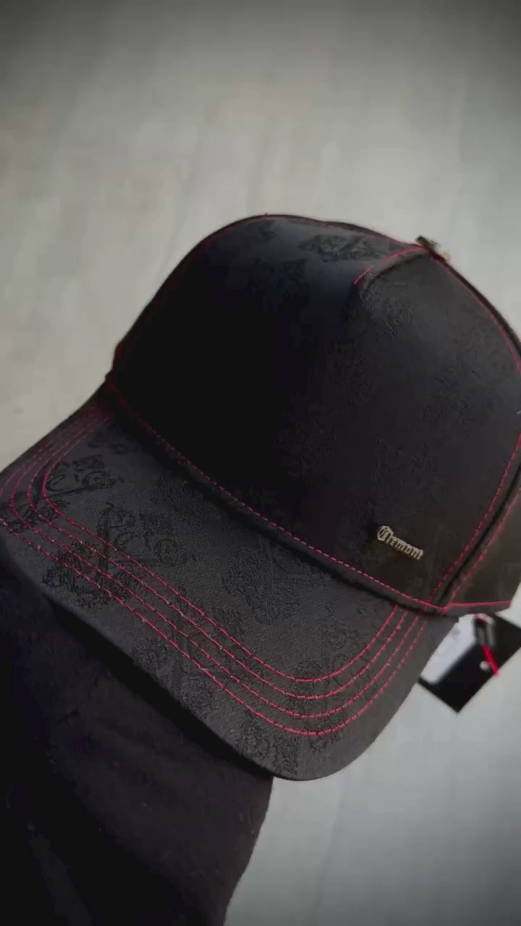 GORRA CLEMONT sfinge negra