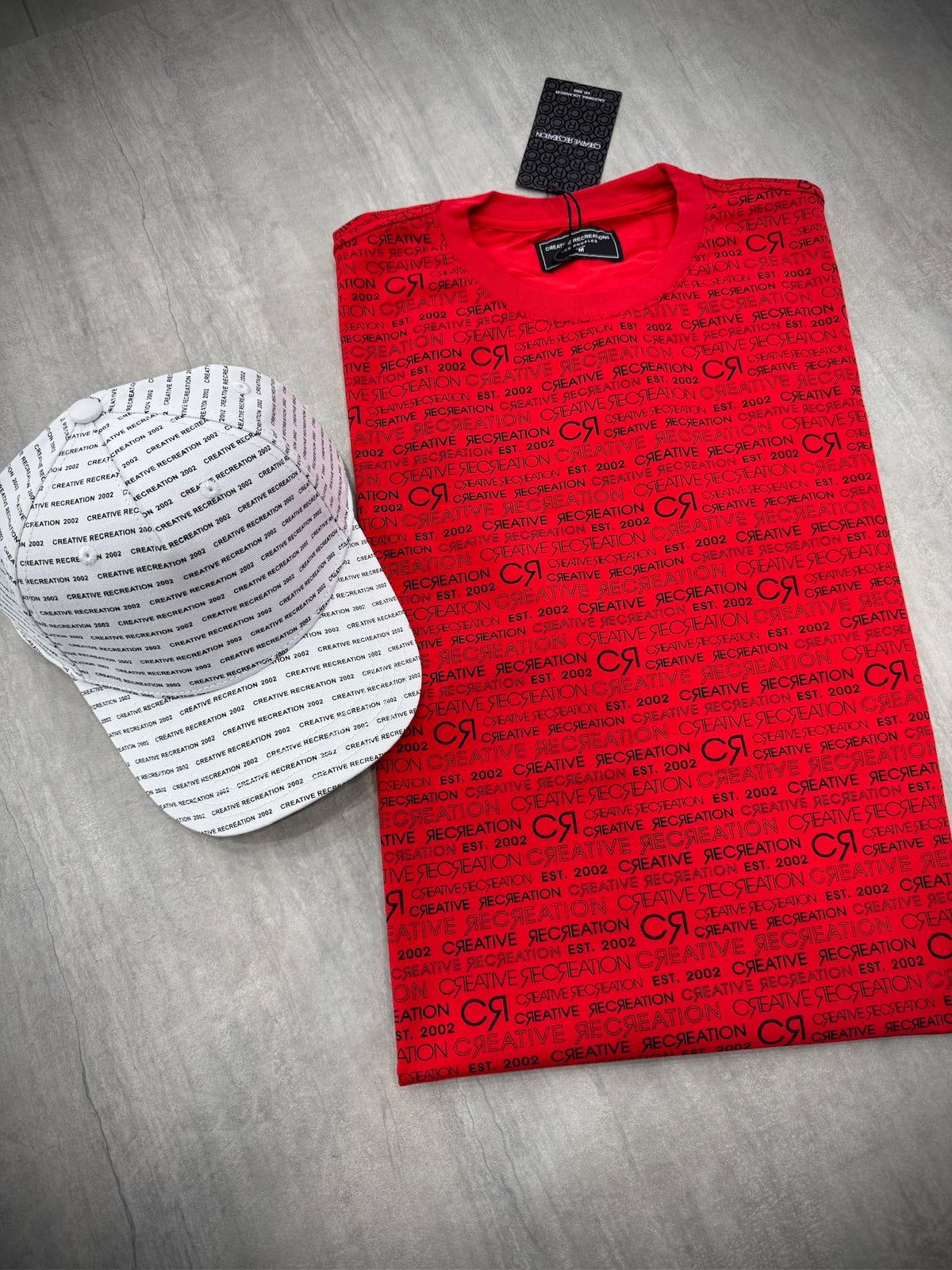 CAMISETA CREATIVE RECREATION NYSA ROJA Y NEGRA